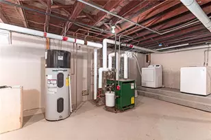 52 Parkside Dr, Providence, RI 02905 - Photo 33