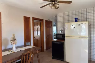 18 Fairmont Ave, Pawtucket, RI 02860 - Photo 7