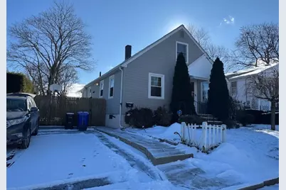 18 Fairmont Avenue, Pawtucket, RI 02860 - Photo 1