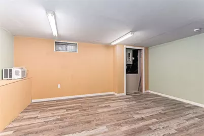 78 Barton Street, Pawtucket, RI 02860 - Photo 21