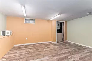 78 Barton St, Pawtucket, RI 02860 - Photo 21