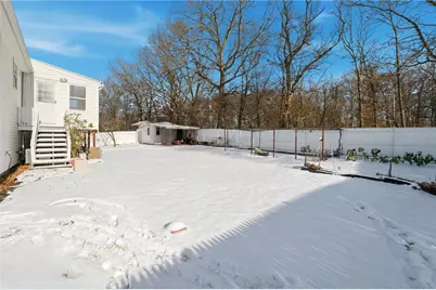 122 Rice Avenue, East Providence, RI 02914 - Photo 39