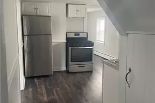 10 Ryan Ave, Bristol, RI 02809 - Photo 3