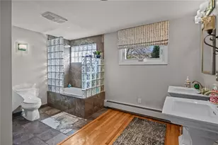 210 Summit Dr, Cranston, RI 02920 - Photo 15