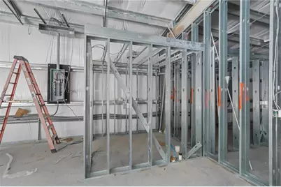 2360 Plainfield Pike #10, Cranston, RI 02921 - Photo 15