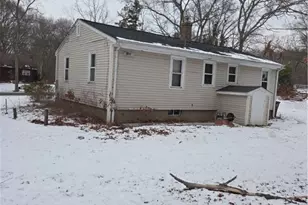 9 Colvintown Rd, Coventry, RI 02816 - Photo 5