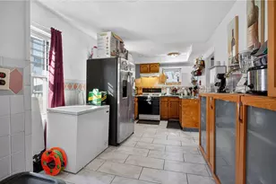 31 Sassafras St, Providence, RI 02907 - Photo 19