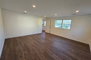 140 Tower Hill Rd, North Kingstown, RI 02874 - Photo 7