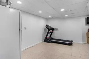 21 Steere Ave, Providence, RI 02909 - Photo 17