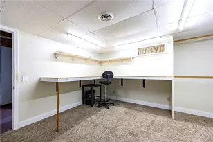 35 Cushman St, Pawtucket, RI 02861 - Photo 23