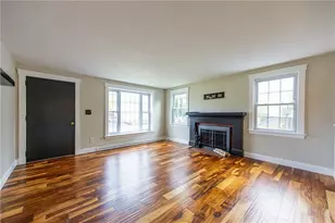 35 Cushman St, Pawtucket, RI 02861 - Photo 9