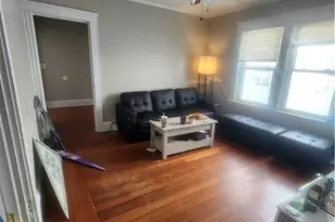 37 Pembroke Ave, Providence, RI 02908 - Photo 3