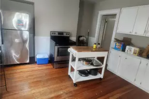 37 Pembroke Ave, Providence, RI 02908 - Photo 11