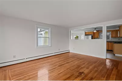 19 Salem Avenue, Cranston, RI 02920 - Photo 9