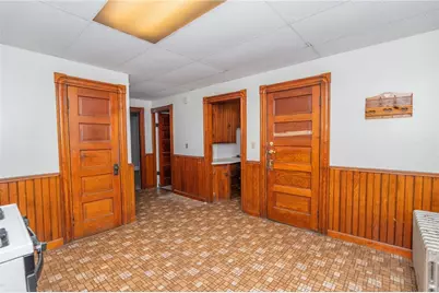 1060 Park Avenue, Woonsocket, RI 02895 - Photo 11