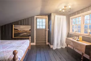 1724 S Rd, South Kingstown, RI 02879 - Photo 27