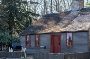 1724 S Rd, South Kingstown, RI 02879 - Photo 3