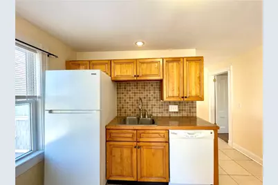 14 Dresser Street #7, Newport, RI 02840 - Photo 7