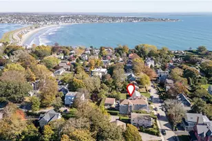 14 Dresser St, Newport, RI 02840 - Photo 23