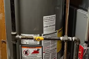 7 Michigan Ave, Warwick, RI 02888 - Photo 11