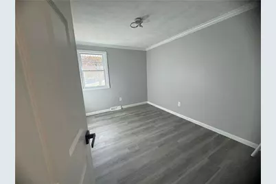 7 Michigan Avenue, Warwick, RI 02888 - Photo 7