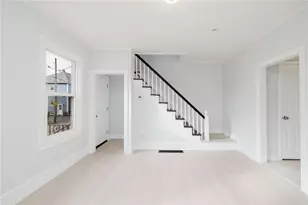 38 Madison St, Pawtucket, RI 02861 - Photo 13