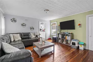 50 Jefferson Ave, Pawtucket, RI 02860 - Photo 5