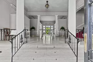 553 Bellevue Ave, Newport, RI 02840 - Photo 3