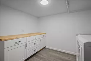 123 S Pierce Rd, East Greenwich, RI 02818 - Photo 17