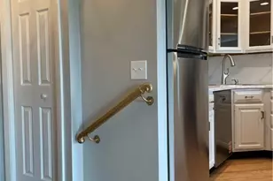 553 Bellevue Ave, Newport, RI 02840 - Photo 5