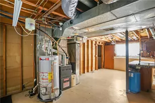 9 Holmes Rd, Coventry, RI 02816 - Photo 29