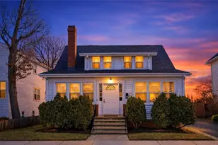 288 Pontiac Ave, Cranston, RI 02910 - Photo 1