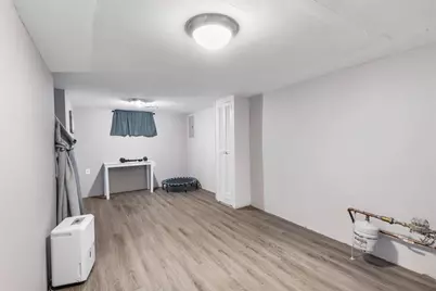 128 Warrington Street, Providence, RI 02907 - Photo 33