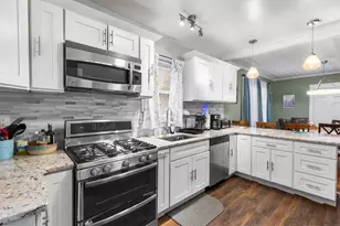128 Warrington St, Providence, RI 02907 - Photo 13