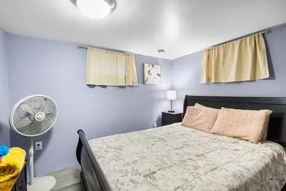 128 Warrington Street, Providence, RI 02907 - Photo 21