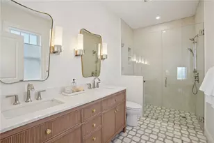 4 Lookout Ln, Portsmouth, RI 02871 - Photo 29