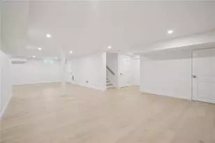 4 Lookout Ln, Portsmouth, RI 02871 - Photo 43