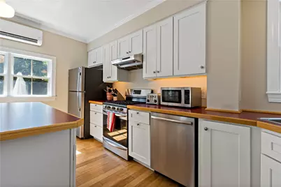 6 Gladding Court #1, Newport, RI 02840 - Photo 9