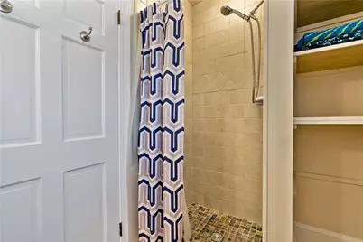 6 Gladding Court #1, Newport, RI 02840 - Photo 11