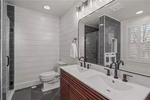 8 Cross St, Newport, RI 02840 - Photo 23