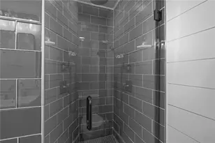 8 Cross St, Newport, RI 02840 - Photo 25