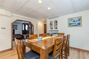 10 Mott St, Johnston, RI 02919 - Photo 9