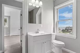 34 Chapin Ave, Warwick, RI 02889 - Photo 11