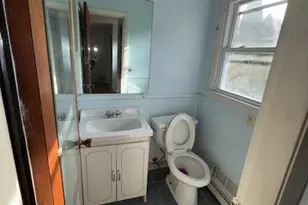 15 Plaza Dr, East Providence, RI 02915 - Photo 5