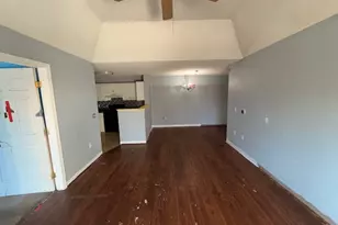 96 Mill St, Woonsocket, RI 02895 - Photo 9