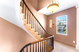 498 Washington St, Providence, RI 02903 - Photo 11