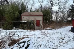 750 Old Baptist Rd, North Kingstown, RI 02852 - Photo 13