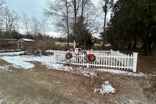 750 Old Baptist Rd, North Kingstown, RI 02852 - Photo 5