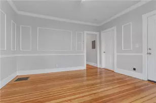 382 Orms St, Providence, RI 02908 - Photo 9