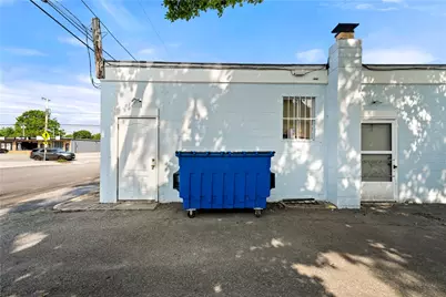 1689 Warwick Avenue, Warwick, RI 02889 - Photo 35